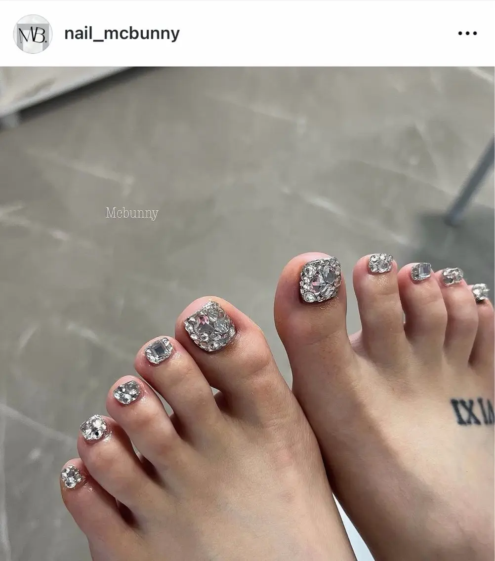 ネイル フットネイル キラキラネイル Mcbunny ［東天満］💅のネイルデザイン