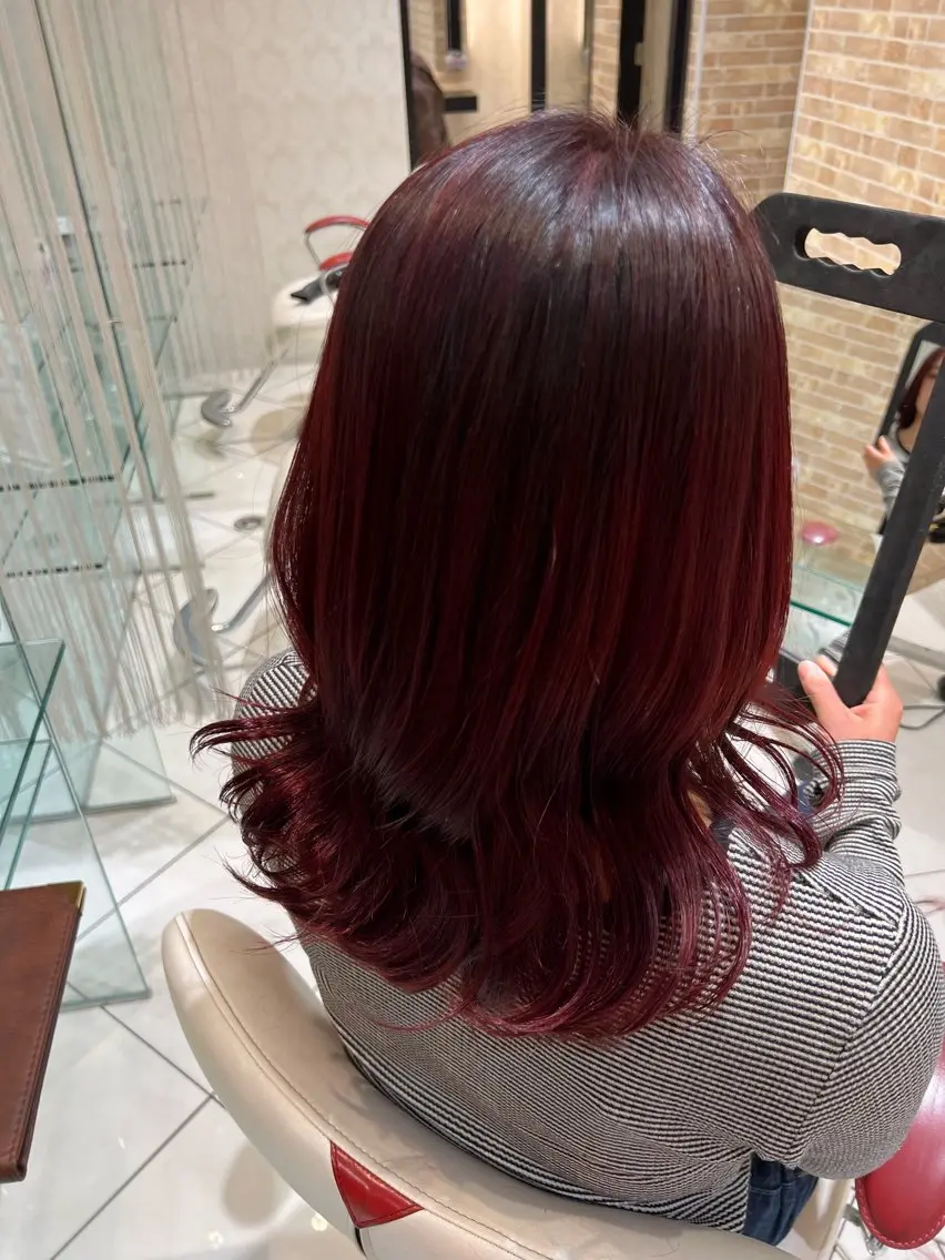 セミロング カラー 髪質改善×ハイトーン ✨倉持のヘアスタイル
