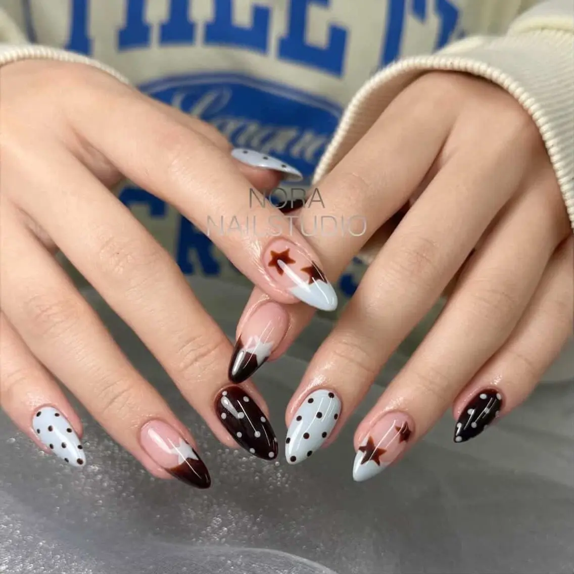 ネイル フットネイル 氷ネイル・うるうるネイル マットネイル ニュアンスネイル リボン ハンドネイル Akina Nailのネイルデザイン