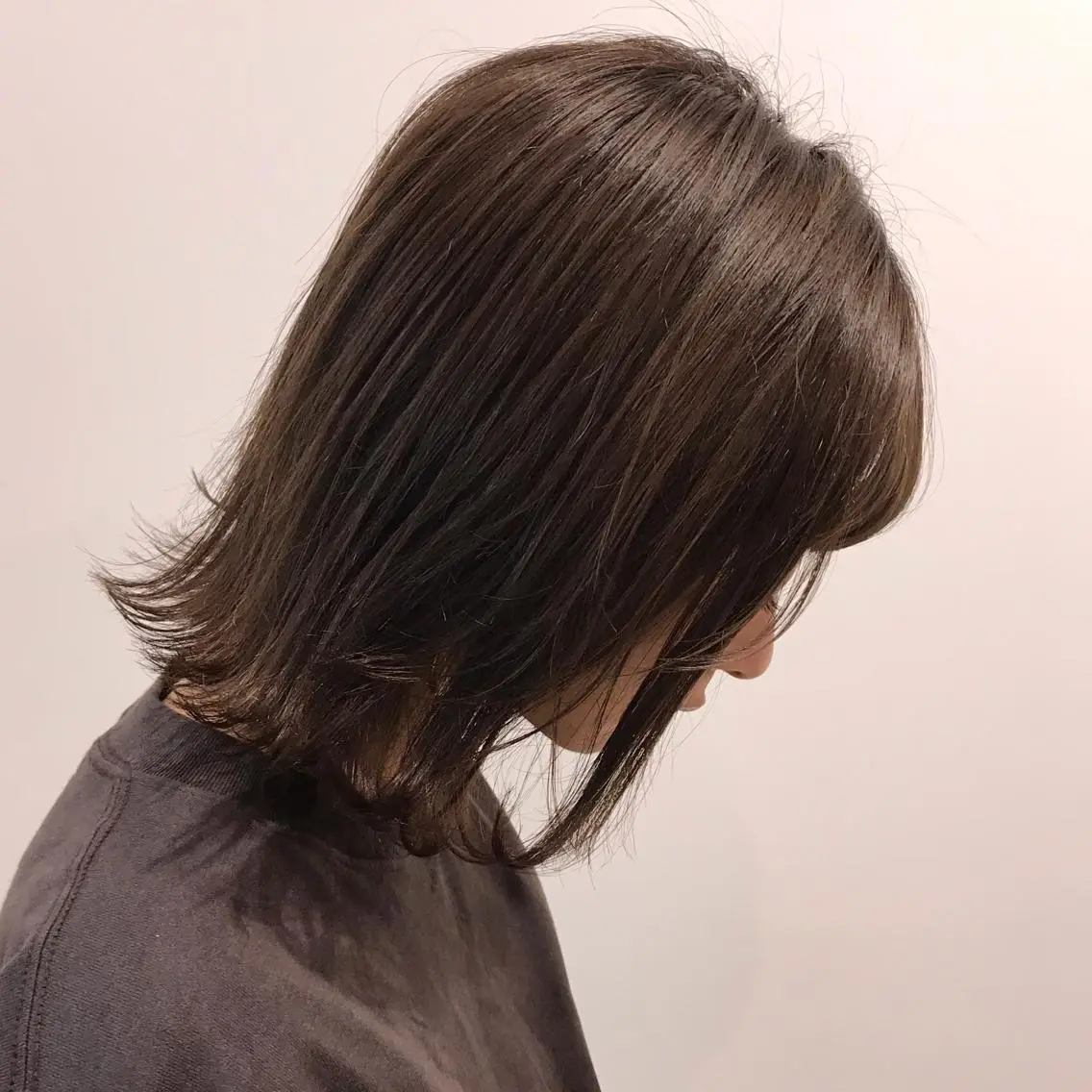 ショート カラー アッシュ レイヤー/大人ボブ 渡邉【日吉美容室】のヘアスタイル