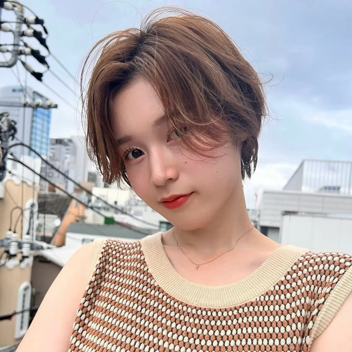 ショート カラー カット ヘアカラー トリートメント ❣️縮毛矯正/ボブ /カラー/渡部晃輝のヘアスタイル