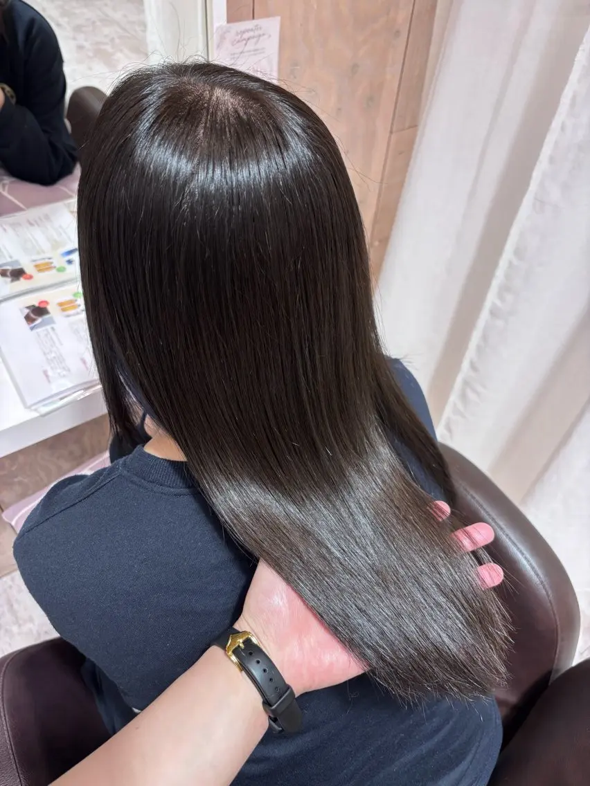 透明感溢れるツヤカラー🤎✨¥9130→¥1500白髪染めも🆗の写真