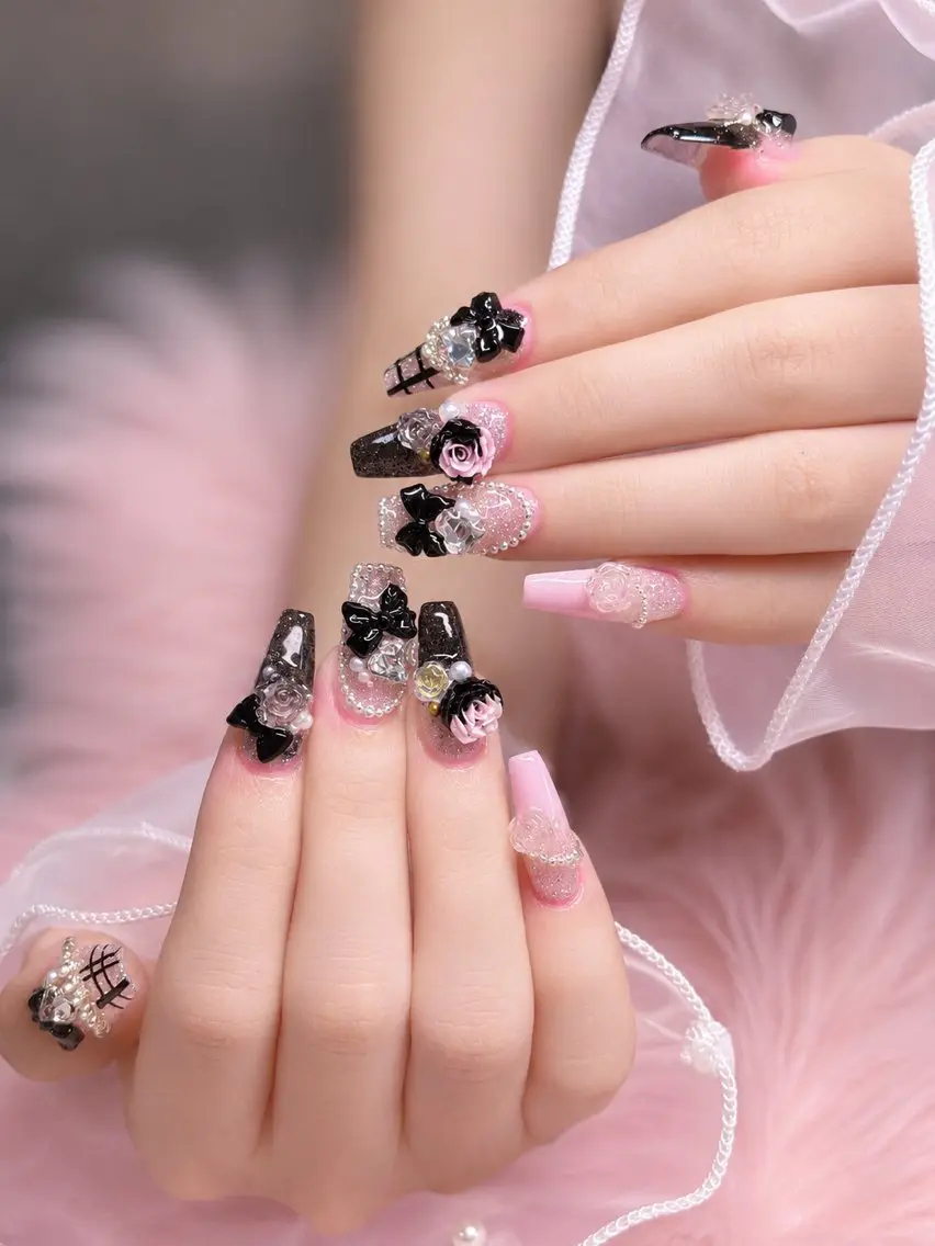 ネイル ハンドネイル HAPPI NAIL . LEEのネイルデザイン