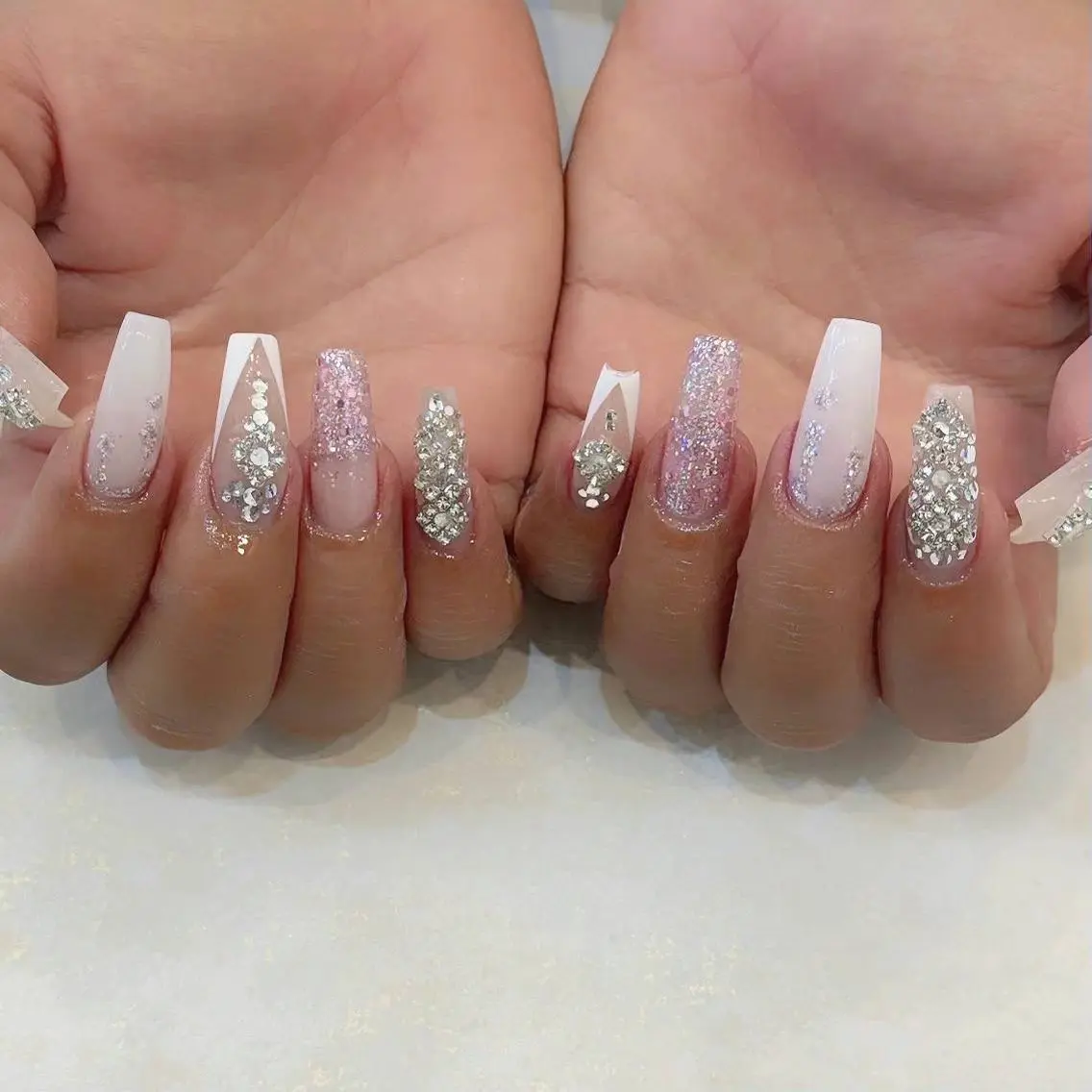 ネイル アートネイル フラワーネイル フットネイル フレンチネイル ジェルネイル Babarla nailのネイルデザイン