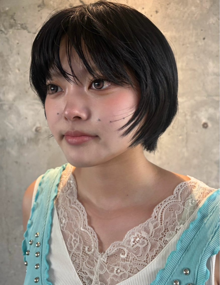 ショート カット ヘアカラー トリートメント ヘアセット Cocona 🦤 /ブリーチ/デザインのヘアスタイル