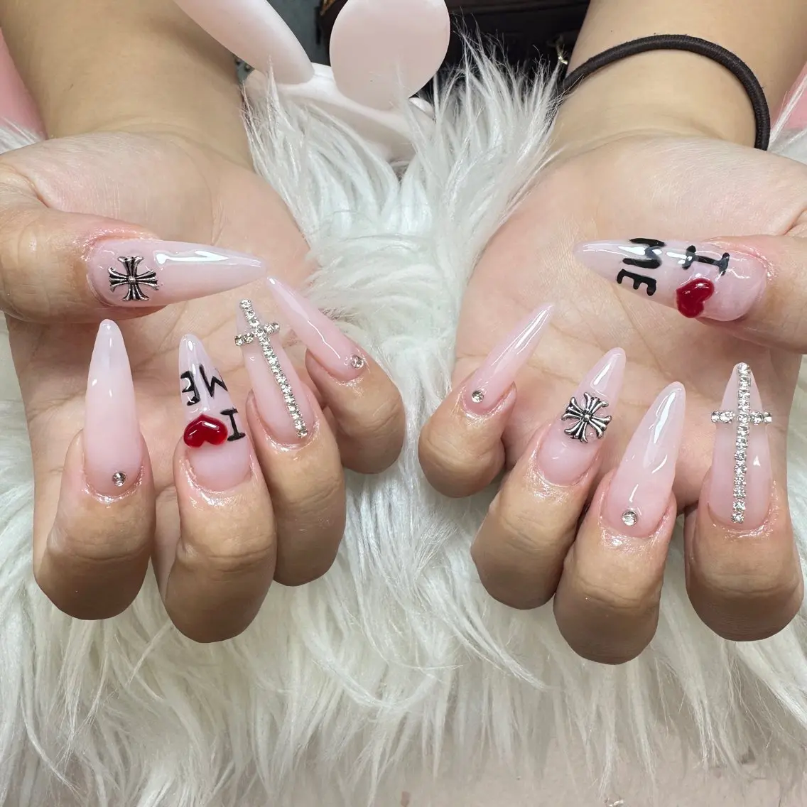ネイル UMIE  NAIL かんえのネイルデザイン
