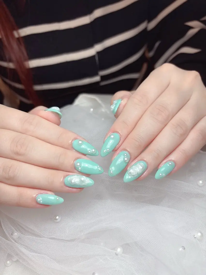 ネイル フットネイル フレンチネイル ジェルネイル ガーリー グラデーション ハンドネイル D.d Nail Moeのネイルデザイン