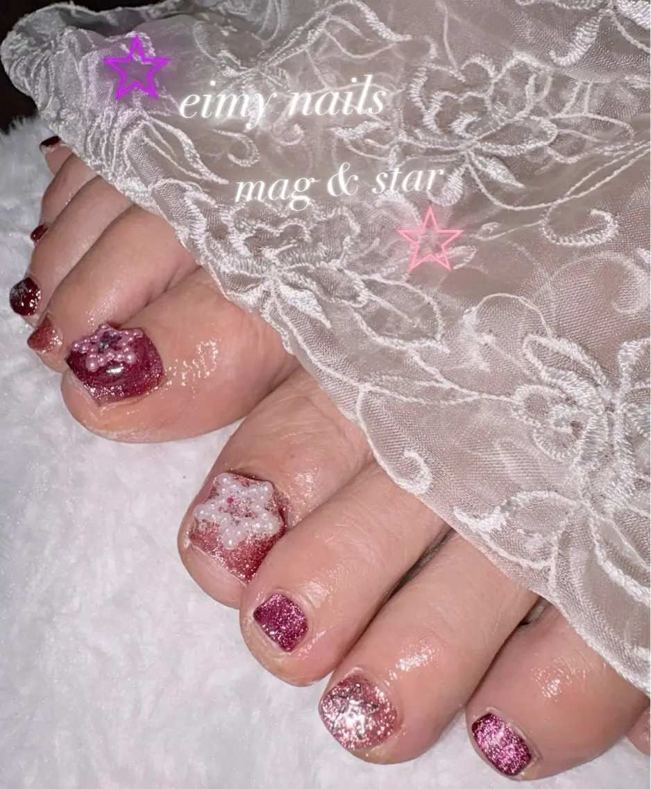 ネイル フットネイル キラキラネイル マグネットネイル マグネットワンカラー ワンカラーネイル フットネイル eimy nails♡のネイルデザイン