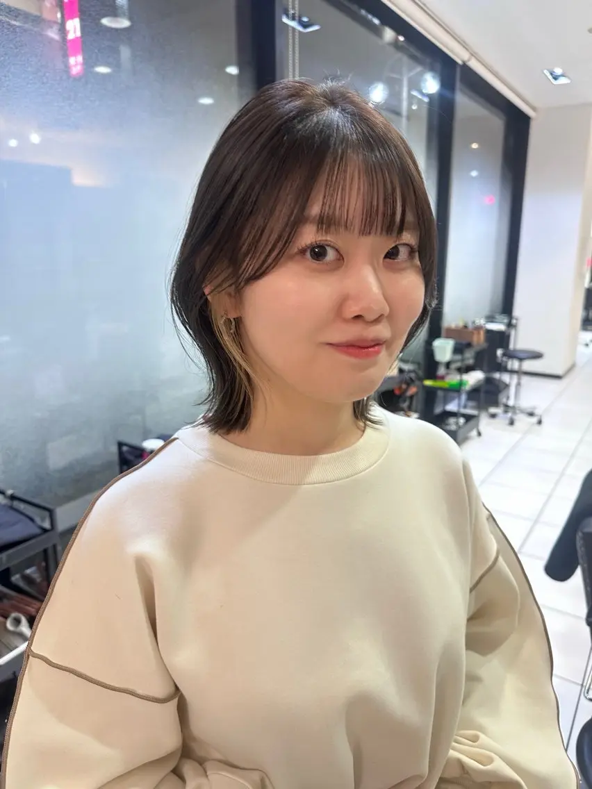人気No.1💖【ご新規様】【ダメージが気になる方✨】💎カット+カラー+内部補修トリートメント💎の写真