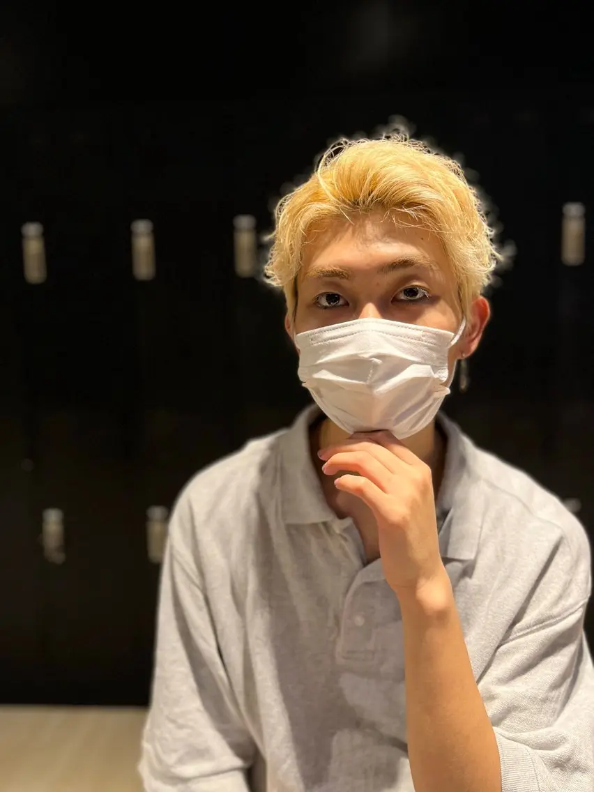 メンズ 早野太陽 ミディアムカットのヘアスタイル