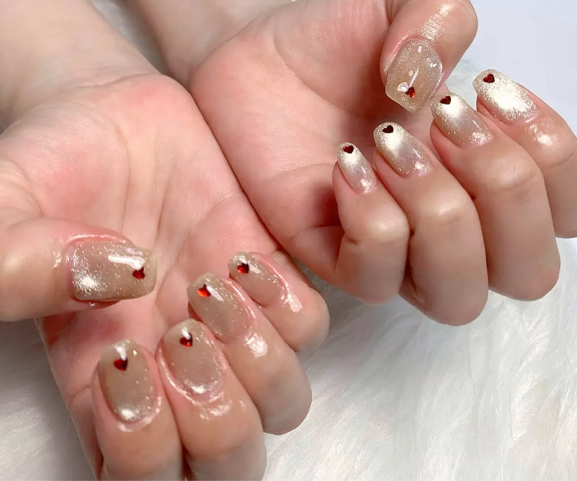 ネイル HIN NAILのネイルデザイン