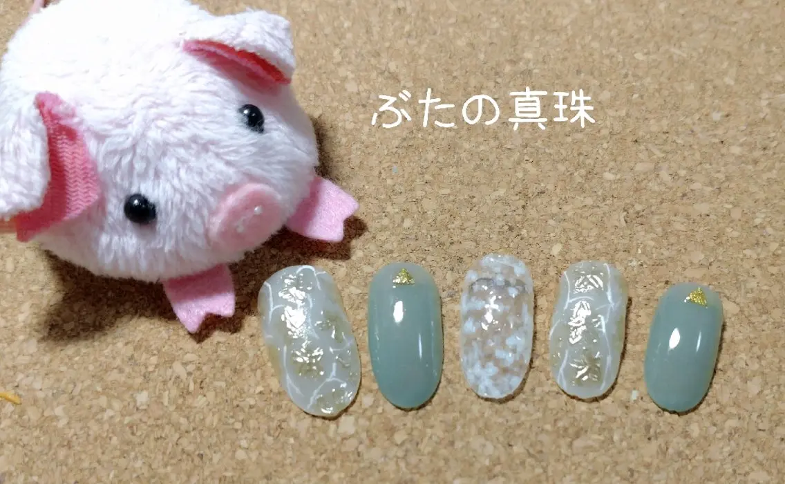 ネイル ミラーネイル ハンドネイル 林 珠里のネイルデザイン