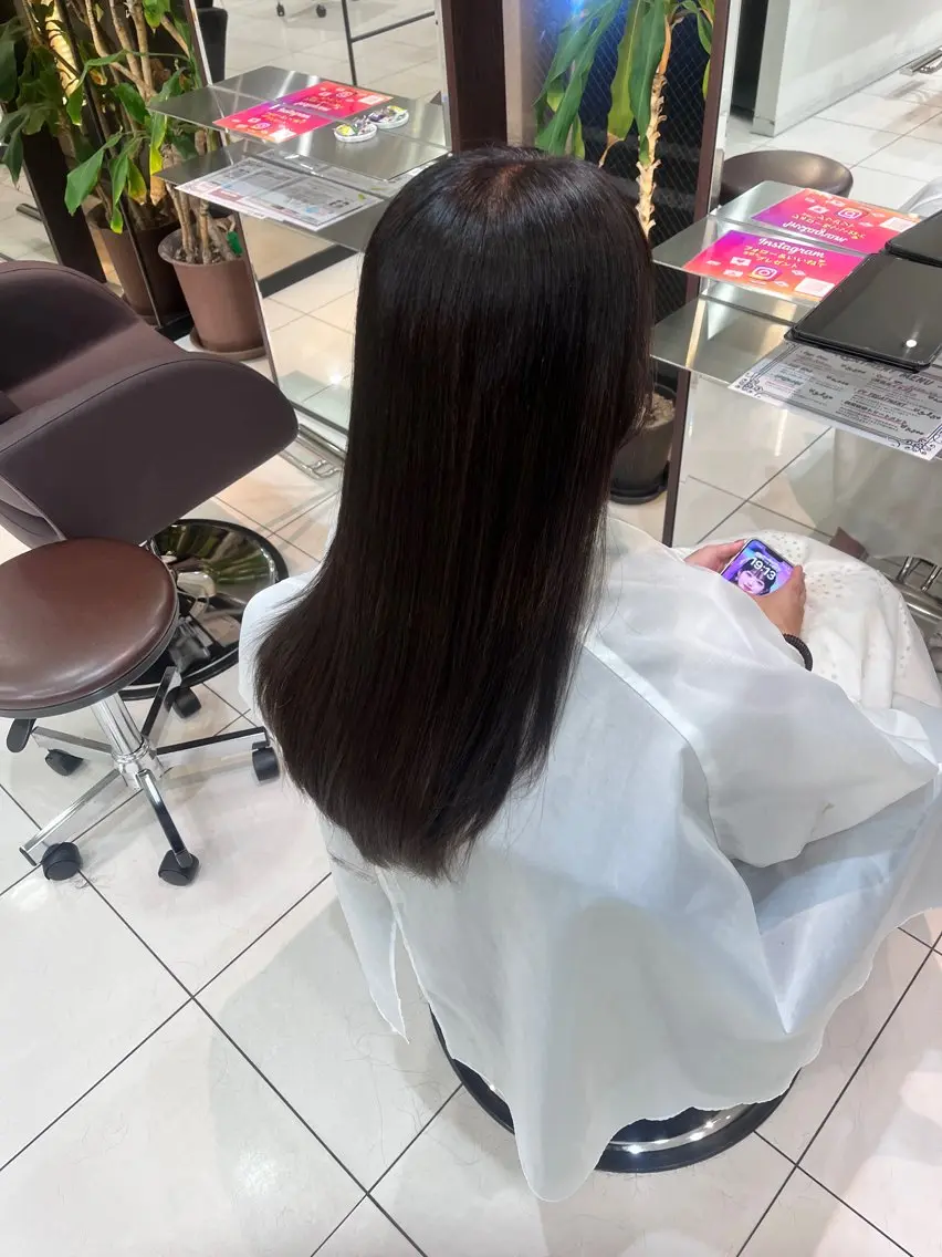ロング カラー ブラウンカラー ピンクカラー 石渡 瑠菜のヘアスタイル