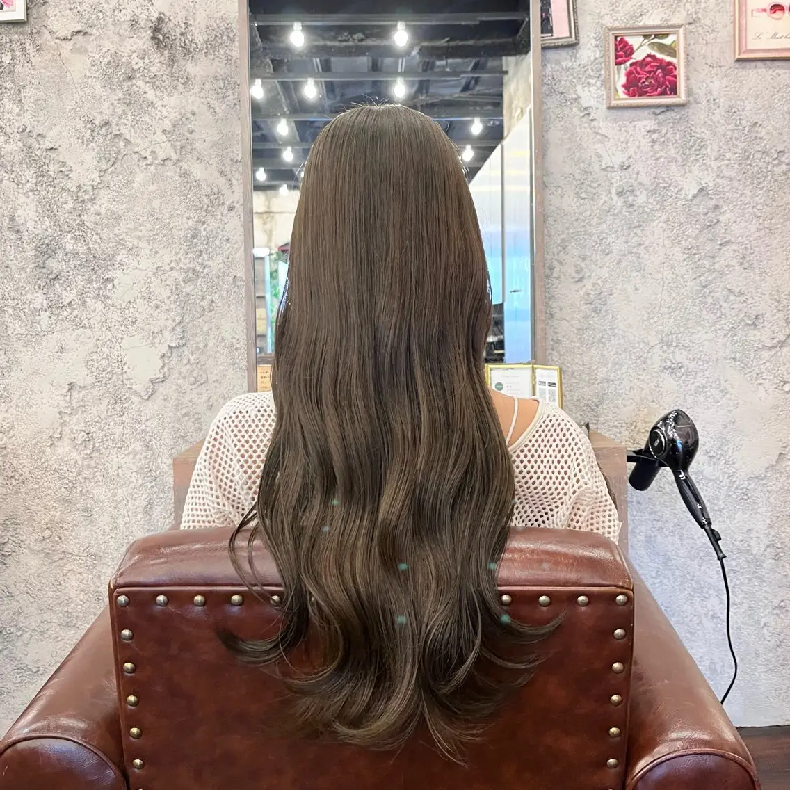 【人気No. 3✨】🫧カット＋透明感ダブルカラー＋うる艶トリートメント🎀の写真