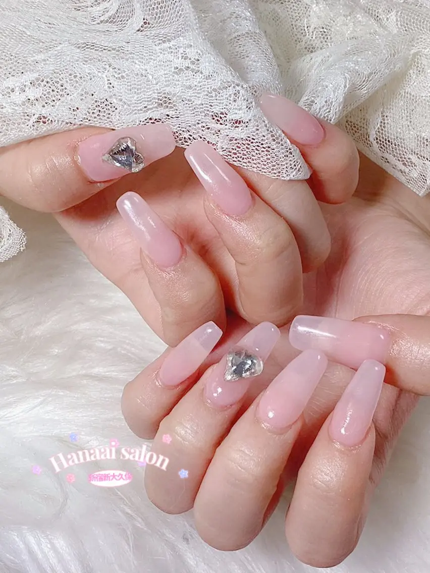 セミロング ハンドネイル Hanaai Salon新宿店のネイルデザイン