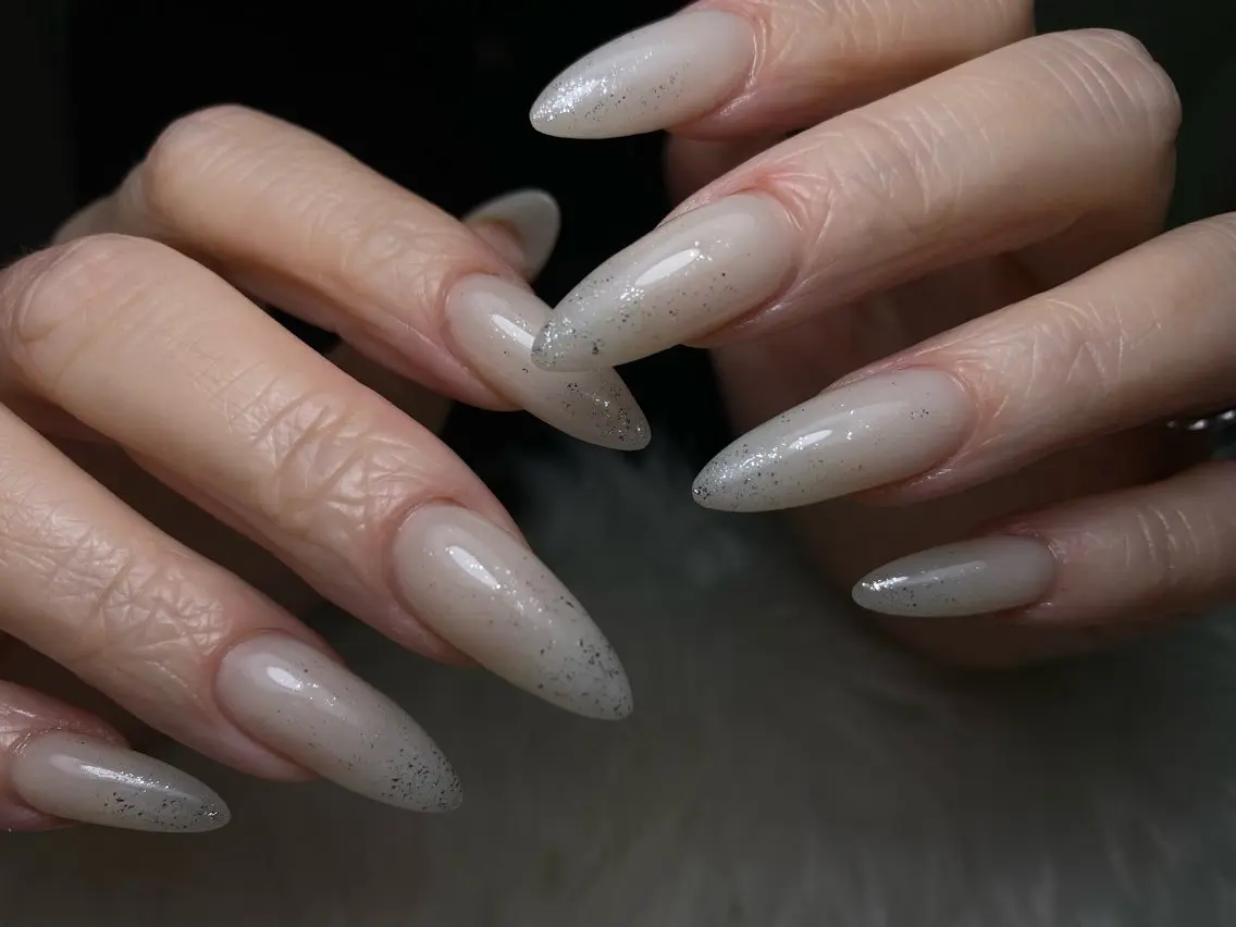 ネイル フレンチネイル ラメ(グリッター) ラメグラデーション マグネットネイル 持ち込み Unicorn Nail原宿表参道のネイルデザイン