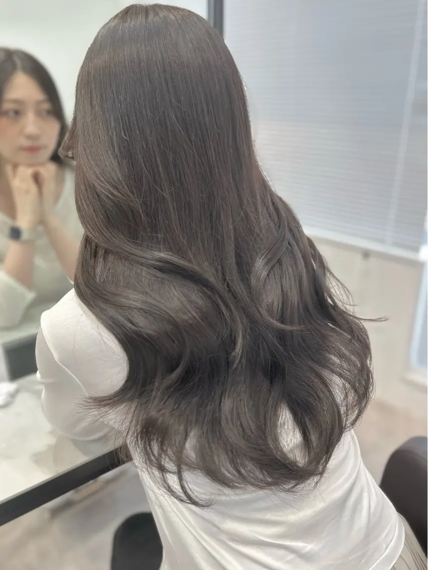 ロング シールエクステ エクステ 外国人風カラー 髪質改善 韓国風ヘア ヘアカラー 【elyts】 𝑲𝑶𝑼𝑲𝑰のヘアスタイル