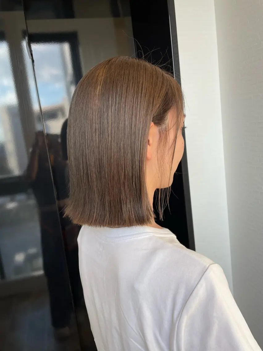 ミディアム カラー グレージュ ヘアカラー YUI/ ブリーチカラー🌷のヘアスタイル
