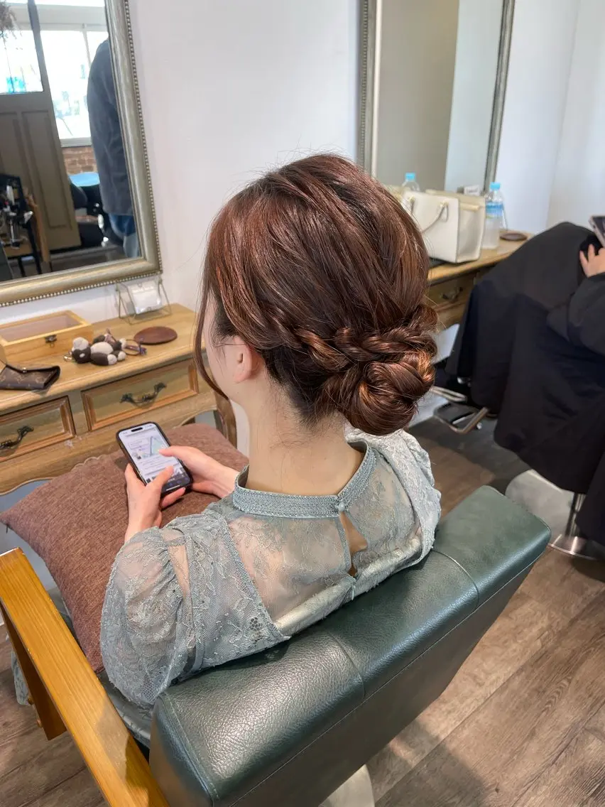 セミロング ヘアアレンジ ヘアセット Felice Erikaのヘアスタイル