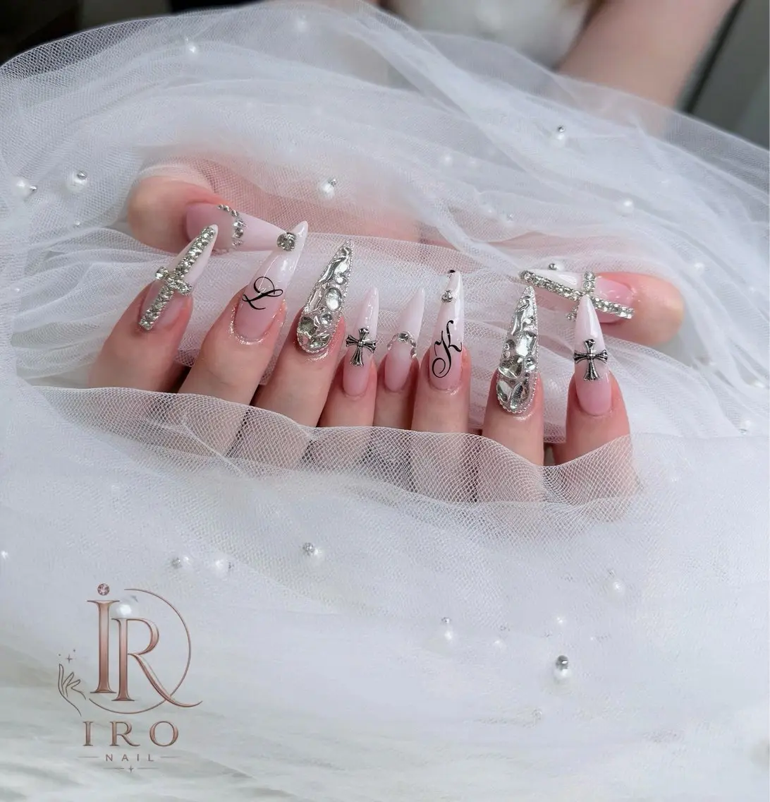 ネイル ハンドネイル iro nailのネイルデザイン