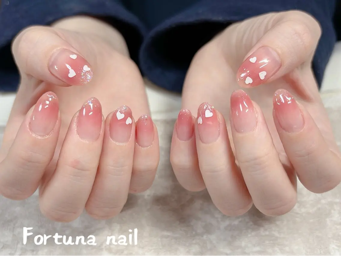 ネイル Nail •Head スパFortunaのネイルデザイン