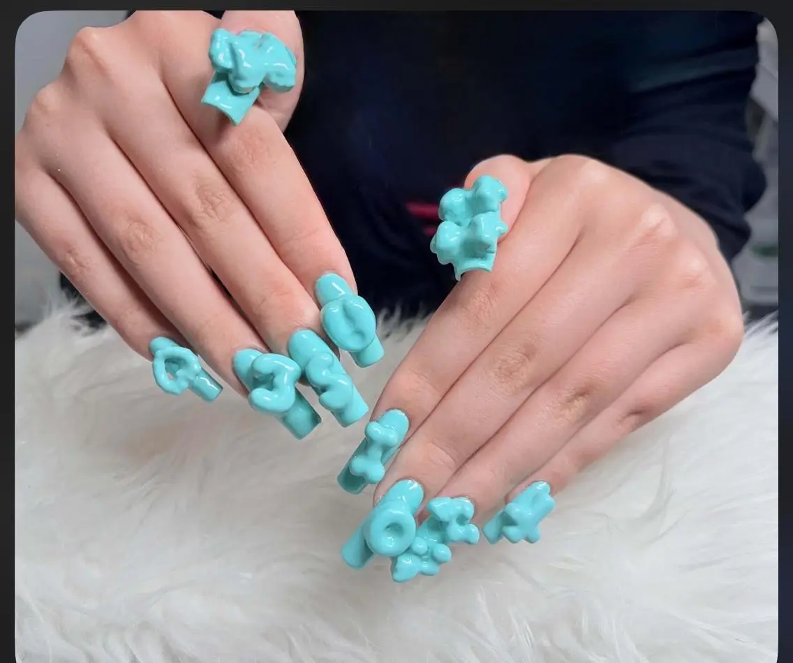 ネイル チークネイル フレンチネイル キラキラネイル 韓国ネイル マグネットネイル yuuna hbabynailのネイルデザイン