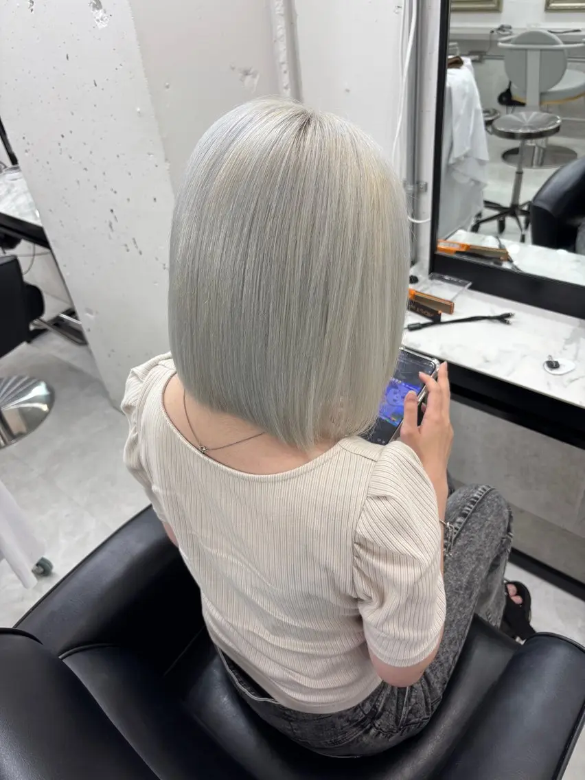 ショート カラー ヘアカラー ブリーチ/エクステ モデル募集中🖤のヘアスタイル