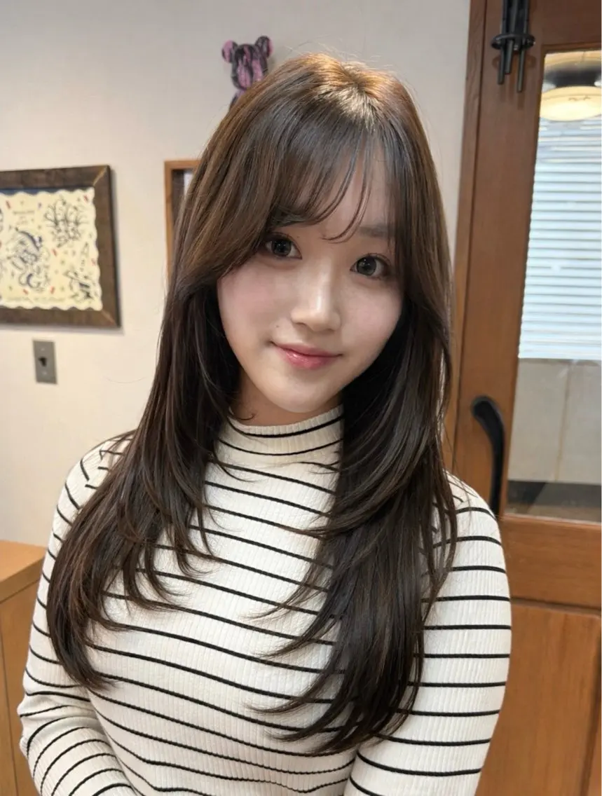 ロング カラー ロングレイヤー レイヤーカット ロング 岡本 太陽☀️のヘアスタイル
