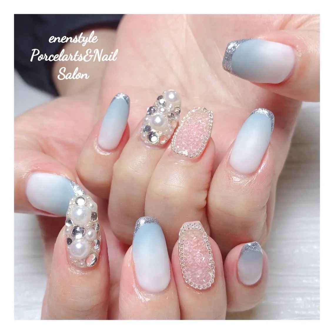 ミディアム ネイル 🐾enen style 🐾のネイルデザイン