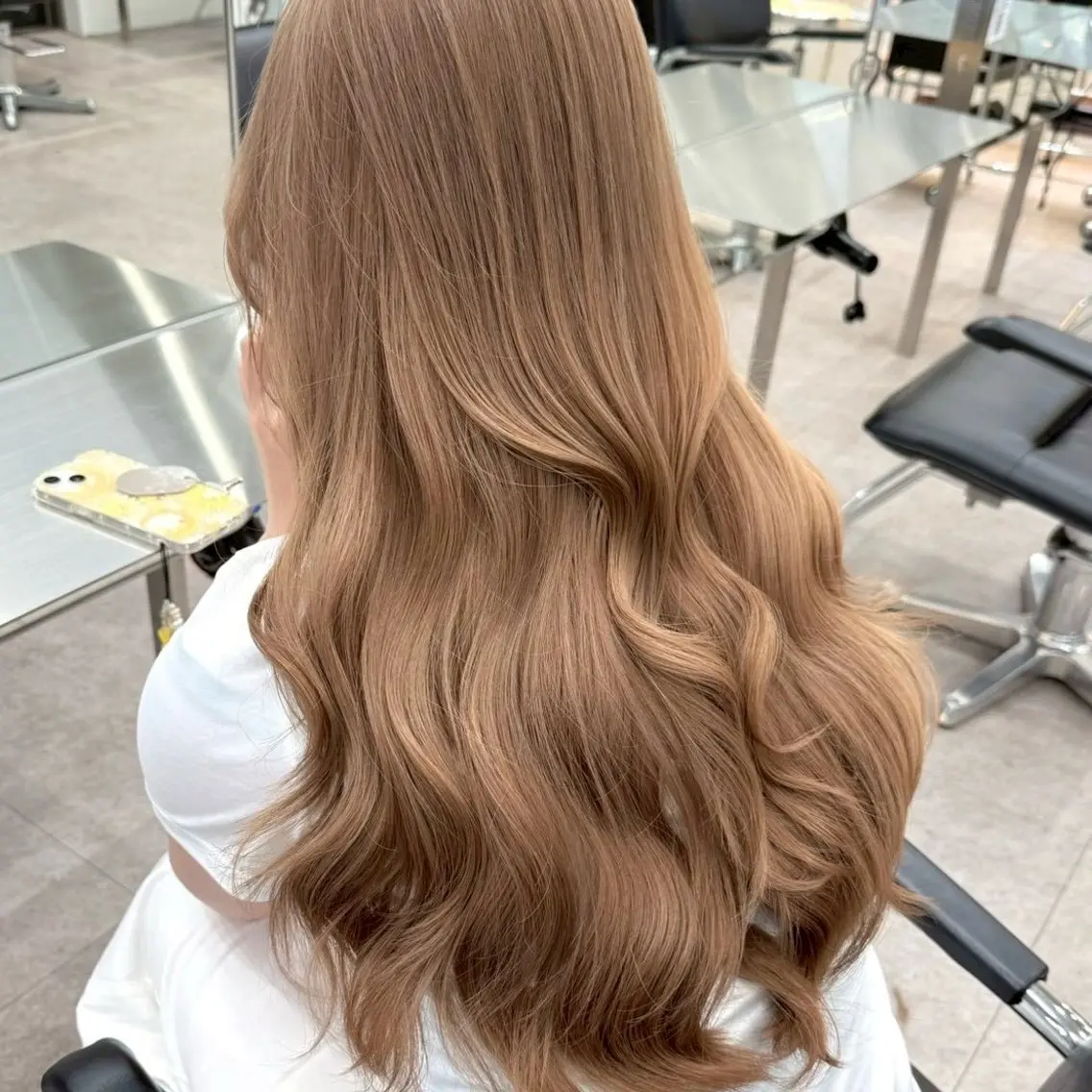 ロング カラー ブリーチ 透明感カラー ヘアカラー ヘーゼルベージュ 🩰🤎miharuのヘアスタイル