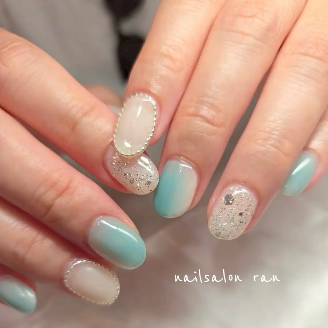 ネイル グラデーション ラメ(グリッター) ハンドネイル ハンドケア nailsalon ranのネイルデザイン
