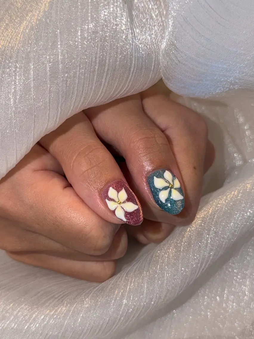 ネイル 夏ネイル ハンドネイル Kapilina🌺 MOMOのネイルデザイン