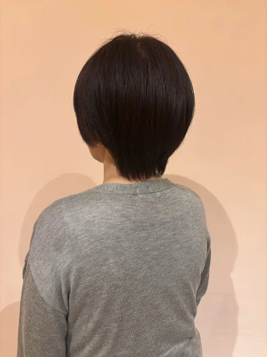 ショート 鷲尾 未歩のヘアスタイル