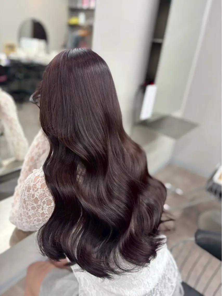 カラー 一宮 淚のヘアスタイル