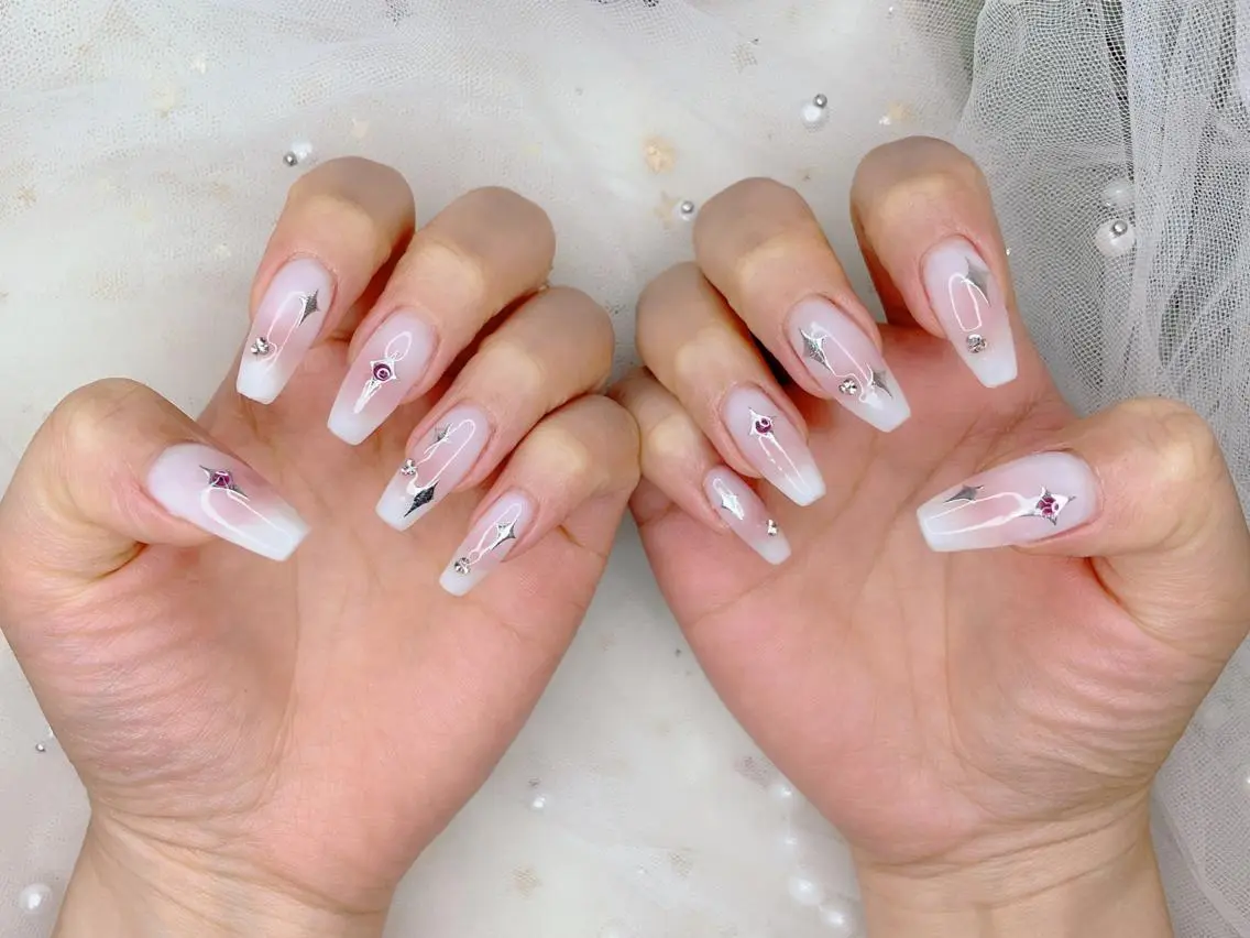 ネイル モデル募集Coco Nailのネイルデザイン