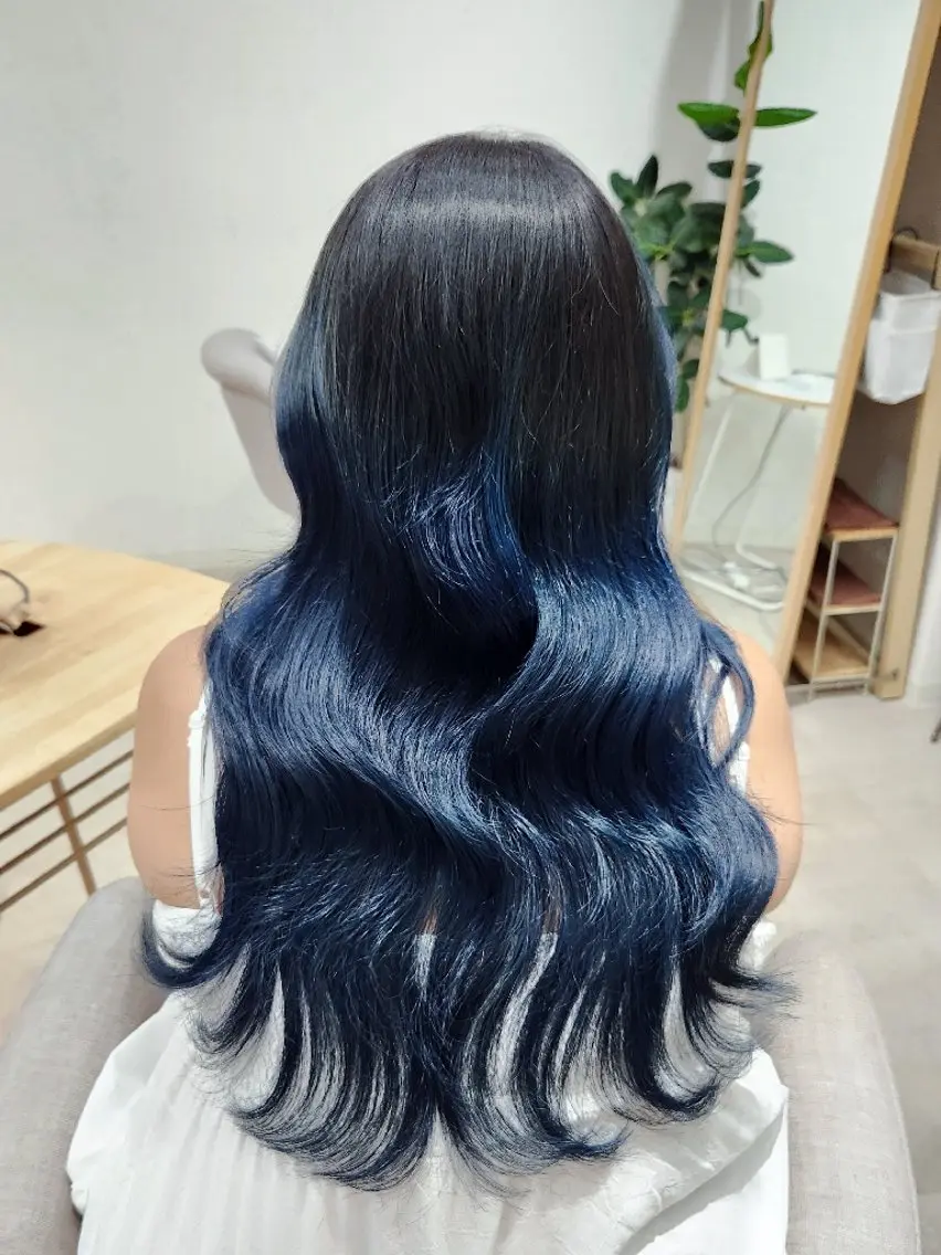 ロング カラー ブリーチ グラデーションカラー ヘアカラー 【縮毛矯正/髪質改善 カラー】yumiのヘアスタイル