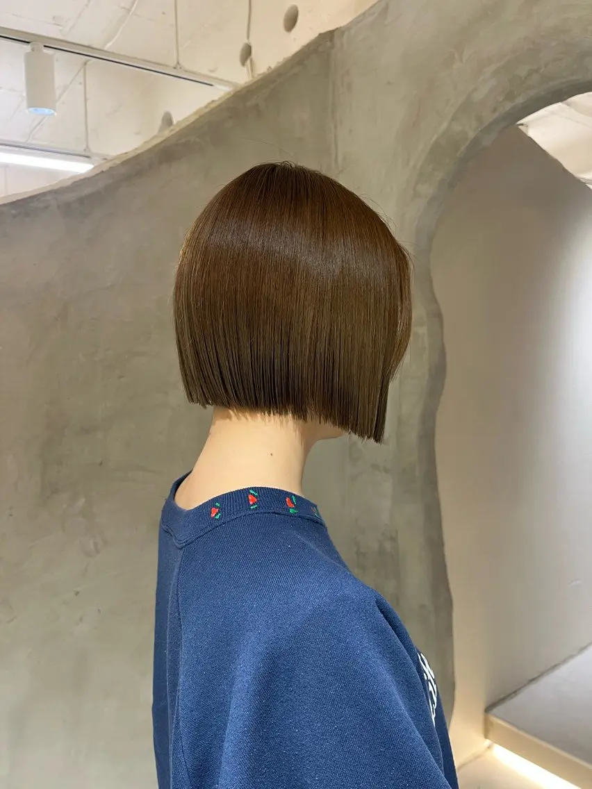 ショート カラー カット ヘアカラー トリートメント 切りっぱなしボブ/ 艶カラー/綾莉のヘアスタイル