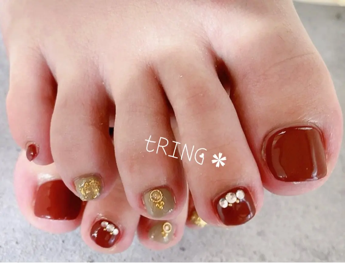 ネイル フットネイル tRING* しいの木台のネイルデザイン