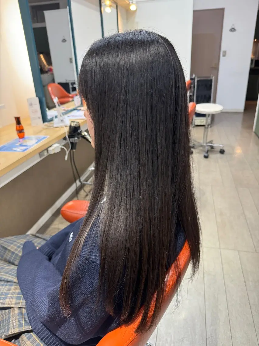 ロング カラー 縮毛矯正 大塚 しおりのヘアスタイル