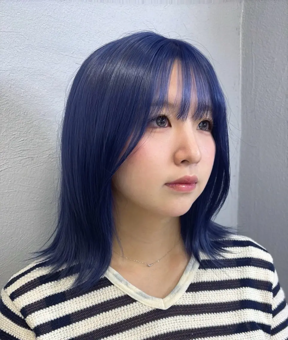 セミロング カット ヘアカラー トリートメント SAKURA🫧 やわらかいハイトーンのヘアスタイル