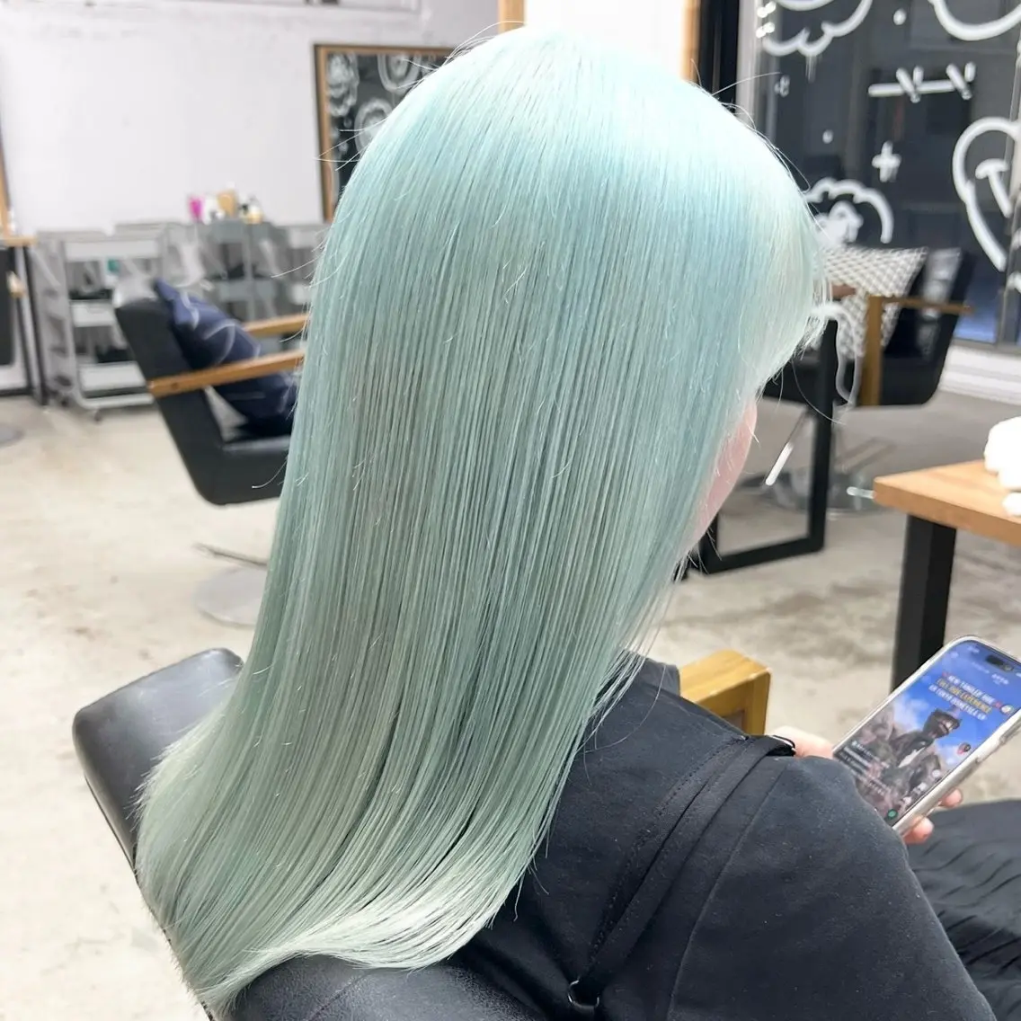 ミディアム カラー ブルーカラー レイヤーカット カット ヘアカラー 💎ブリーチ特化💎 リタッチ/RYUTOのヘアスタイル