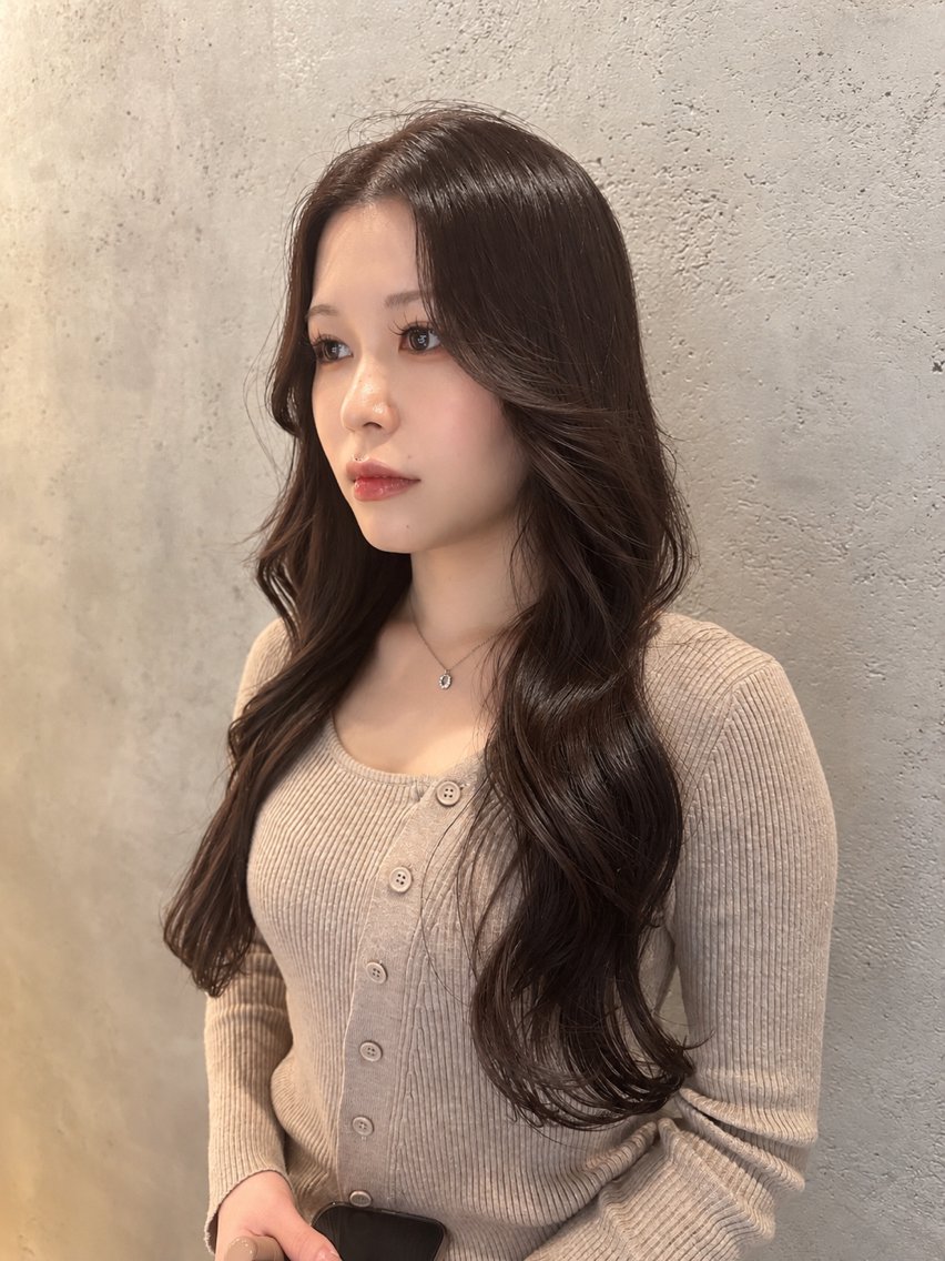 ロング カラー ショコラグレージュ グレージュ カット ヘアカラー 溜一太/似合わせ/ レイヤーカットのヘアスタイル
