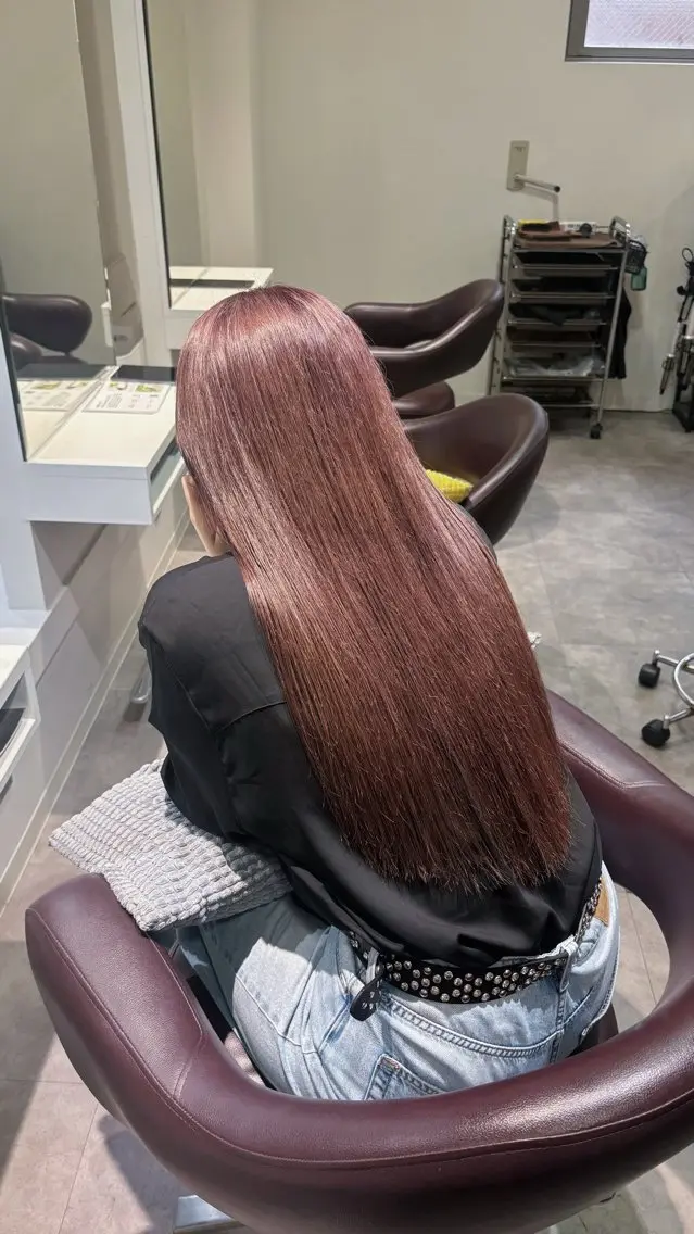 ロング カラー ヘアカラー 𝑯𝒂𝒏𝒂🎀 colorlistのヘアスタイル