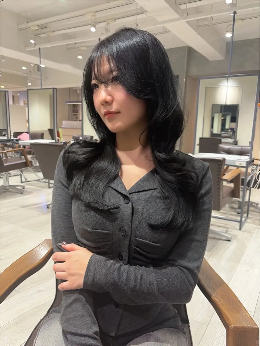 カラー 小川 龍馬のヘアスタイル