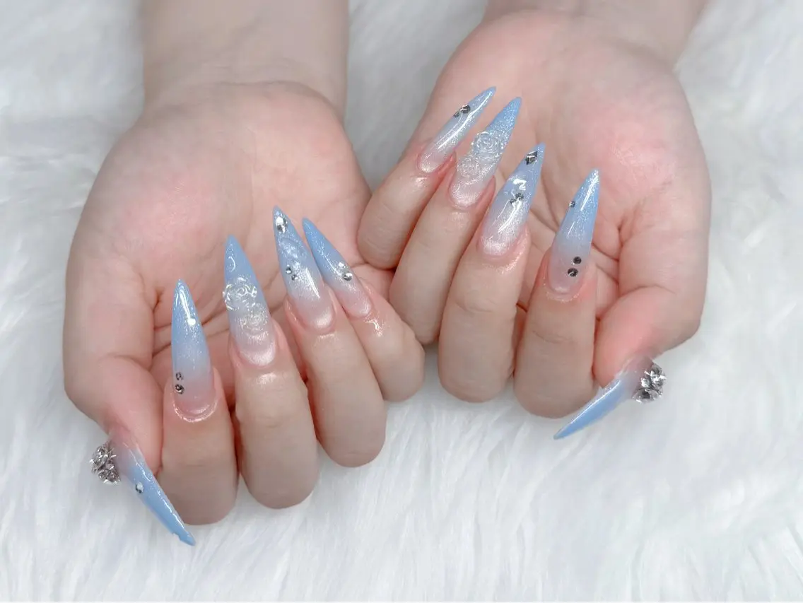 セミロング 韓国風ヘア ハンドネイル GOHOUBI Nail 心斎橋店のネイルデザイン
