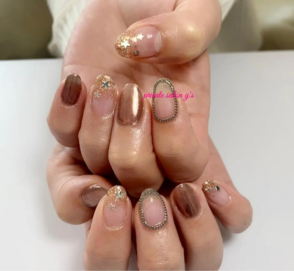 ネイル y' sのネイルデザイン