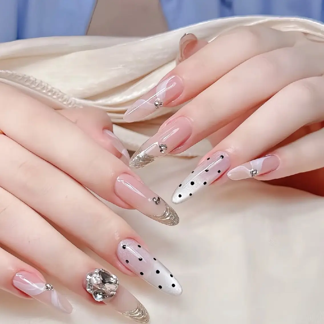 ネイル ハンドネイル スカルプ専門店 D-Beautyのネイルデザイン