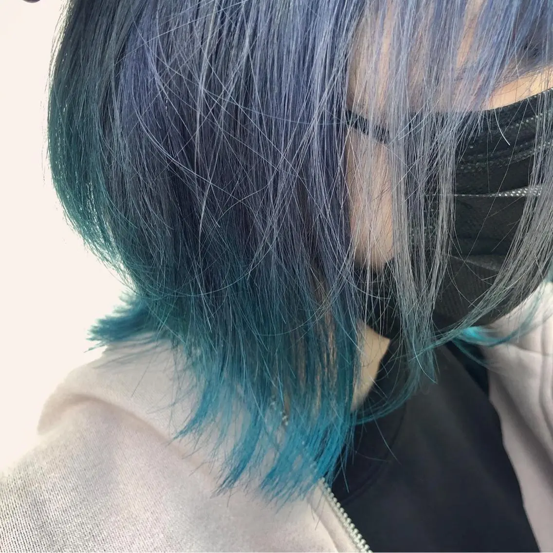 ミディアム アッシュ 原宿サロン代表 デザインカラー伊藤卓のヘアスタイル
