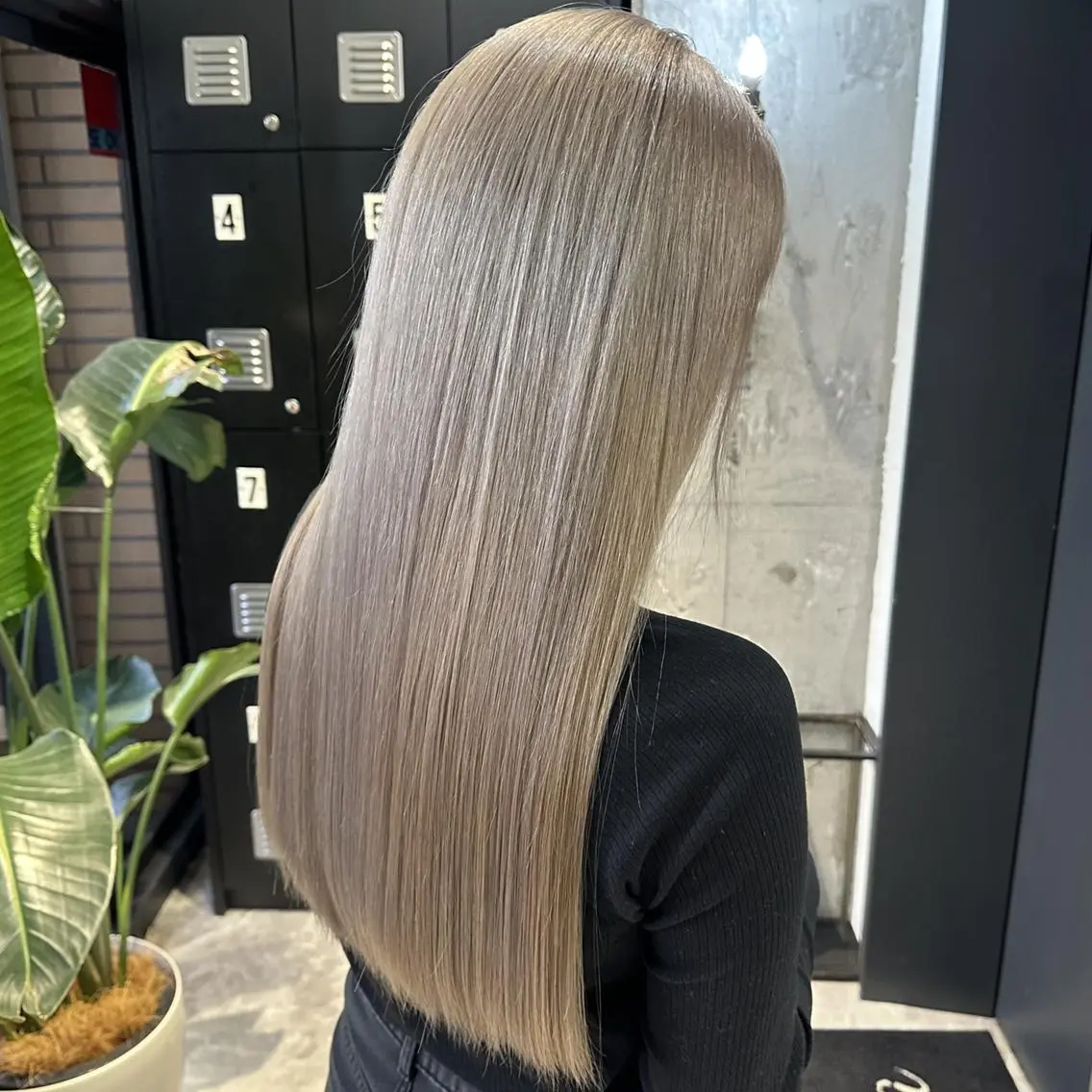 カラー ロング ヘアカラー トリートメント ヘッドスパ Akua【代表】 Kazumaのヘアスタイル