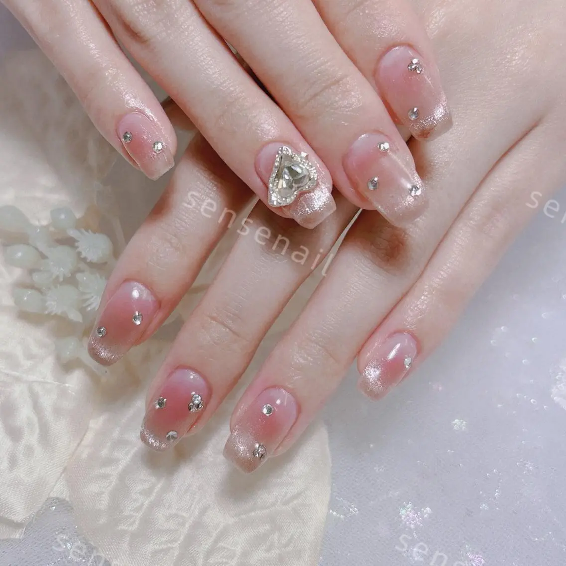 ネイル ハンドネイル 🎀Sense Nail新宿店🎀のネイルデザイン